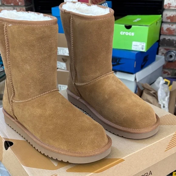 Koolaburra by UGG Koola Short Tan Suede Boots Women’s Size 9 - Picture 5 of 10